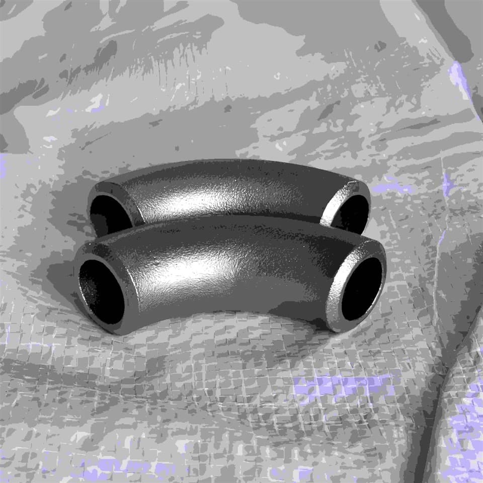 ASTM A53 90° LR alkūnė 2